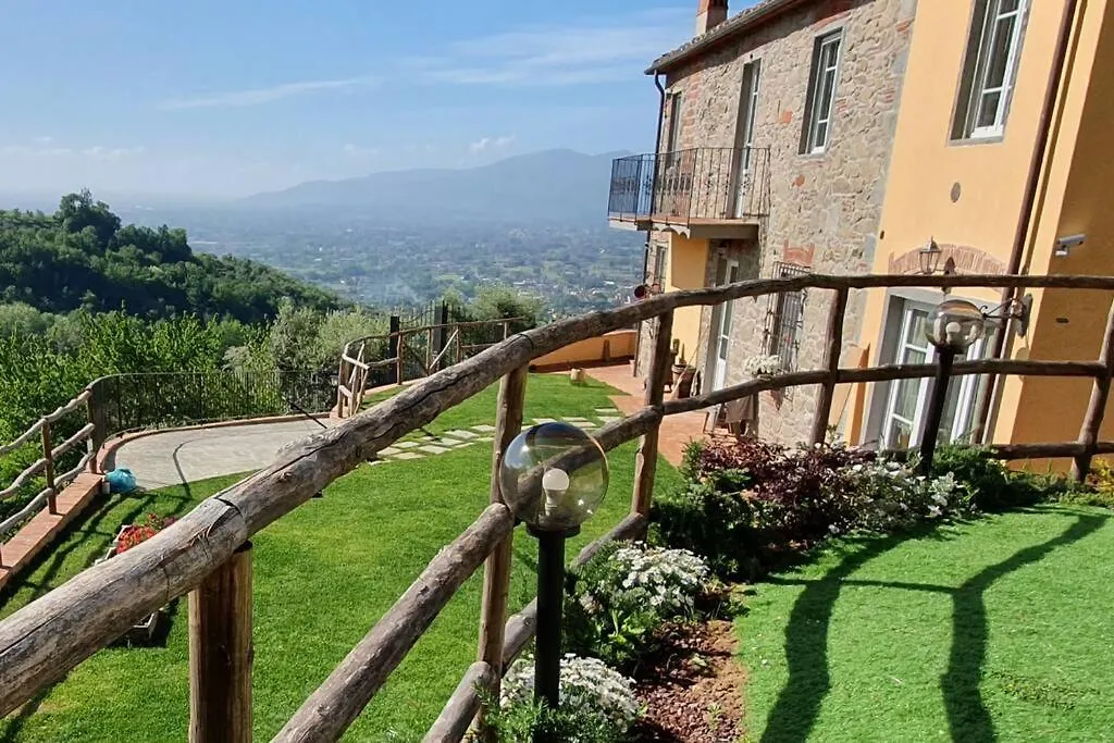 Matraia Villa Lucetta, Emily, Pool, Fantastic View, Lucca 0*,  איטליה