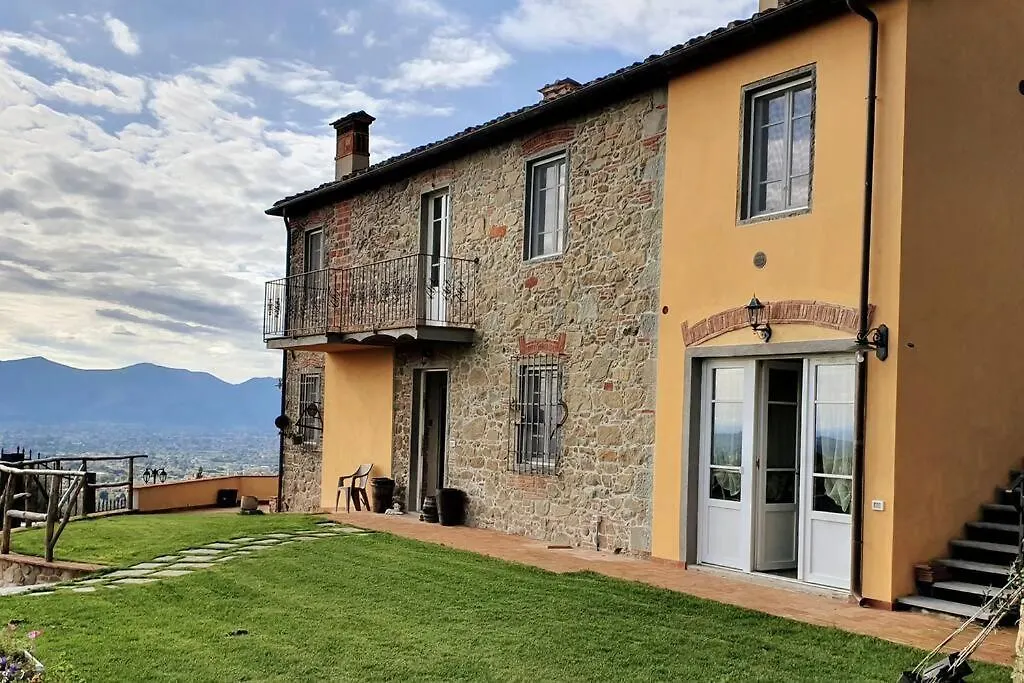 בית נופש Matraia Villa Lucetta, Emily, Pool, Fantastic View, Lucca